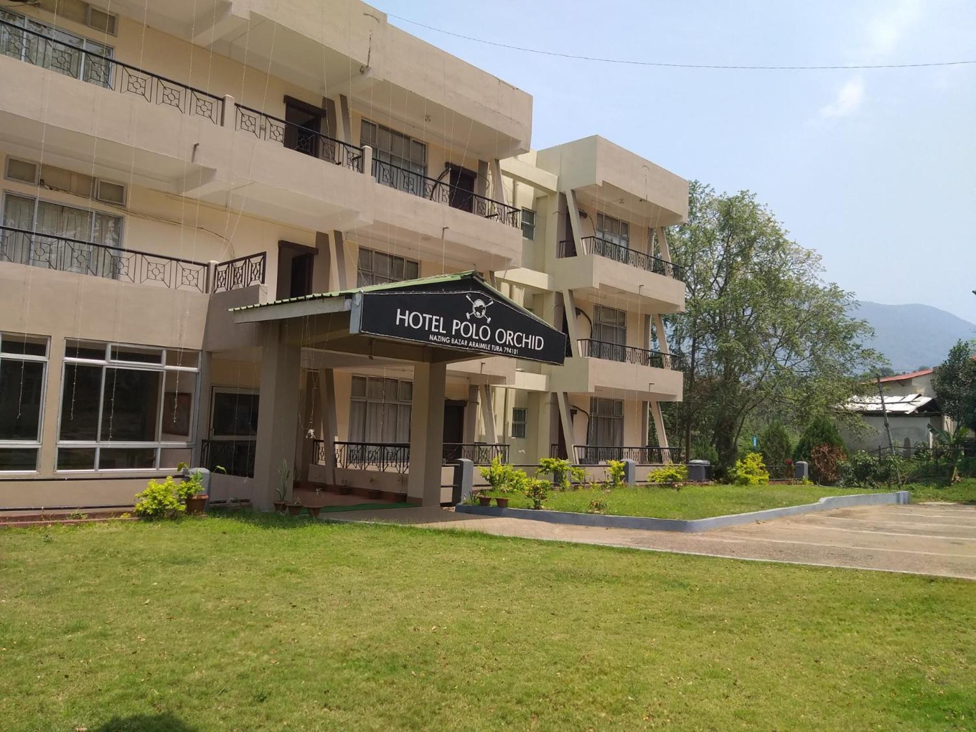 Polo Tura Hotel מראה חיצוני תמונה