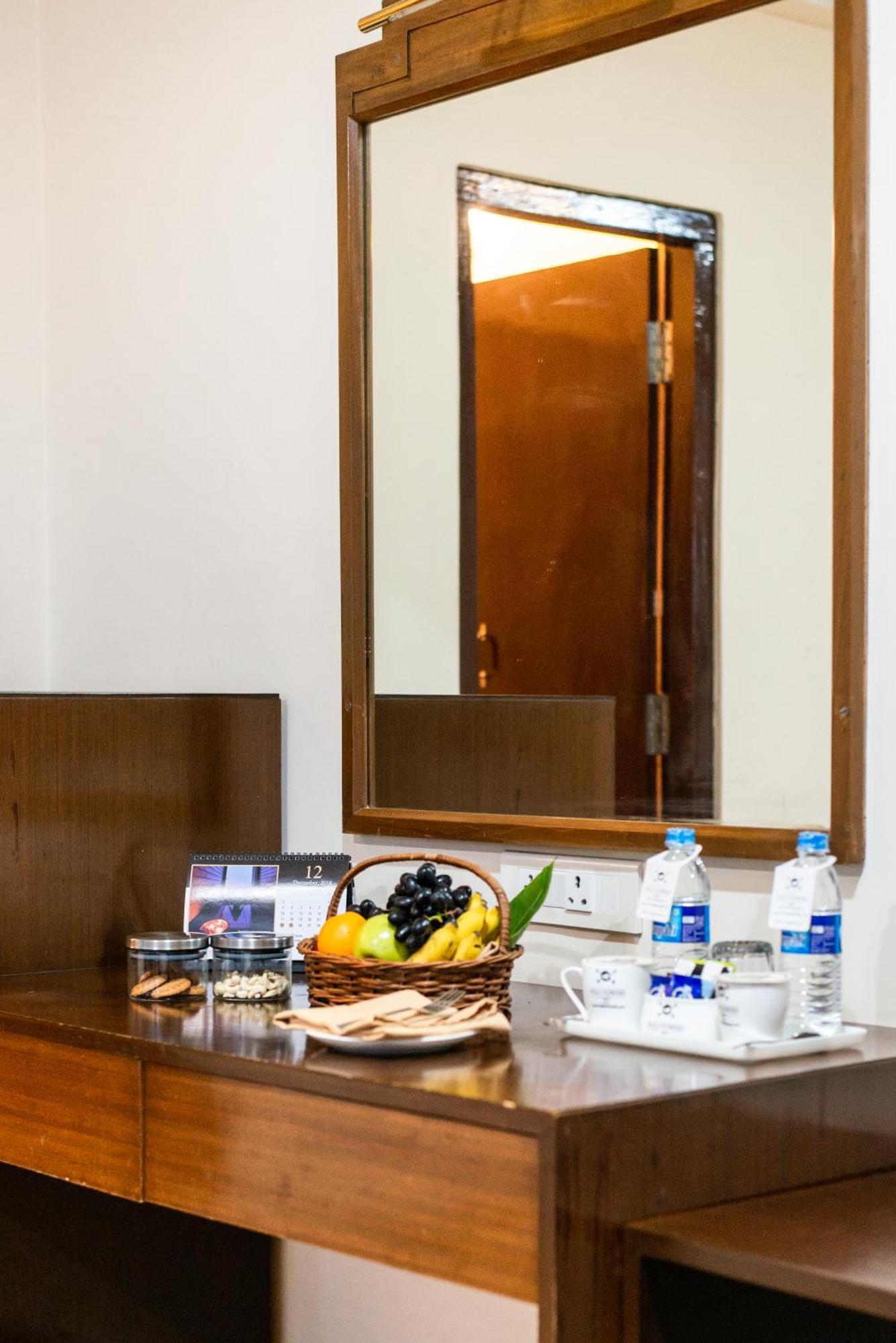 Polo Tura Hotel מראה חיצוני תמונה