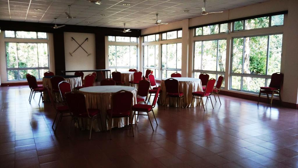 Polo Tura Hotel מראה חיצוני תמונה