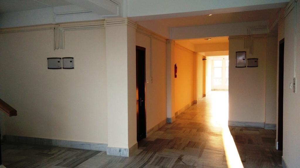 Polo Tura Hotel מראה חיצוני תמונה